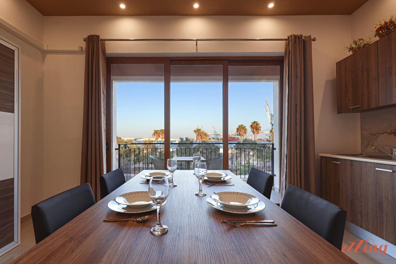 Gem Beachfront Apt With Amazing Bay And Sea Views บีร์เซบบูจา ภายนอก รูปภาพ